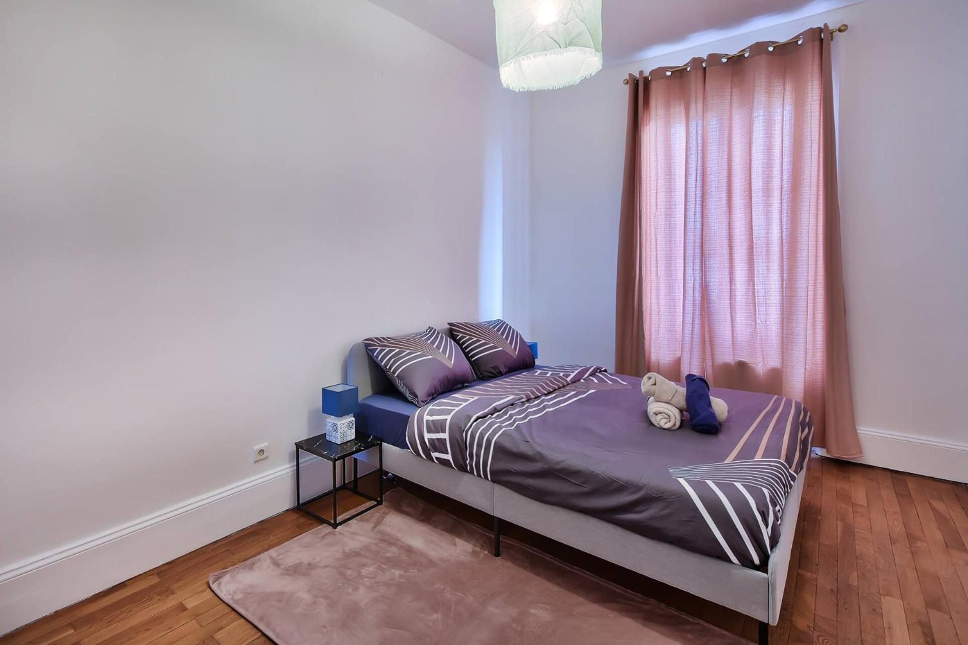 L'Oasis Urbaine - Spacieux Et Elegant Pour 5 Pers Saint-Fons ภายนอก รูปภาพ
