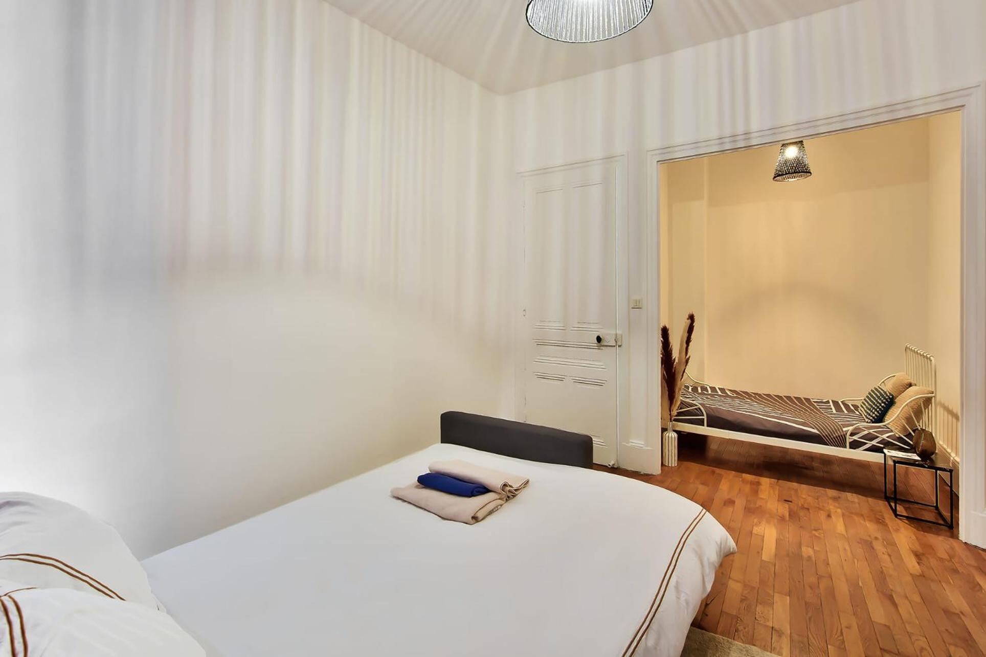 L'Oasis Urbaine - Spacieux Et Elegant Pour 5 Pers Saint-Fons ภายนอก รูปภาพ